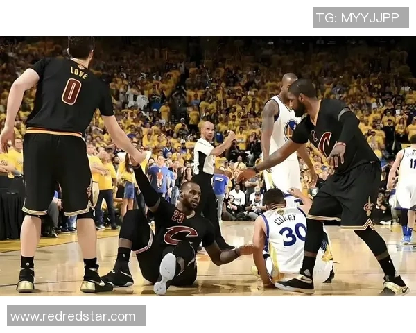 2015年NBA总决赛勇士队与骑士队的巅峰对决与传奇时刻回顾