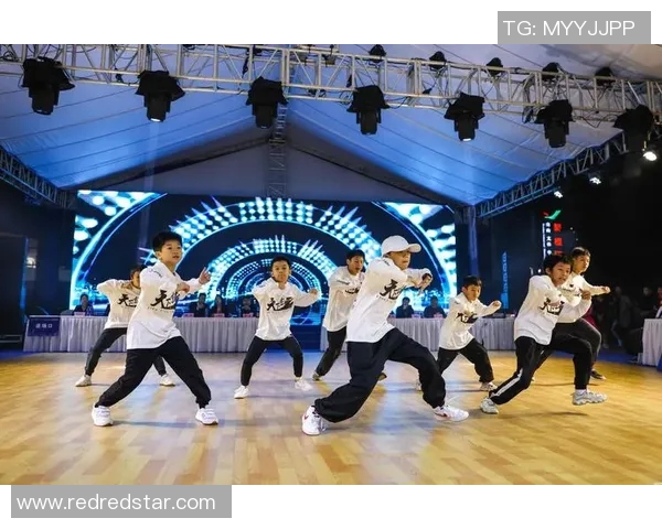 成都街舞队引领潮流最新街舞技术TOP10全解析 成都街舞队引领潮流最新街舞技术TOP10全解析