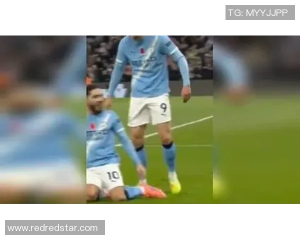 足球明星亲临篮球赛现场感受激情碰撞与运动魅力